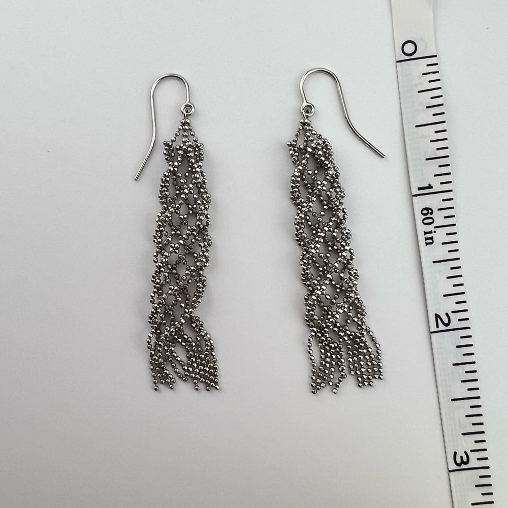 RARE Tiffany & Co. 18k White Gold Beaded Tower Drop Earrings ⛓️ - Picture 5 of 6